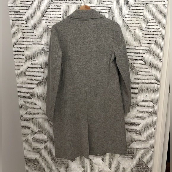 Double-breasted wool/cashmere coat - Picture 3 of 7